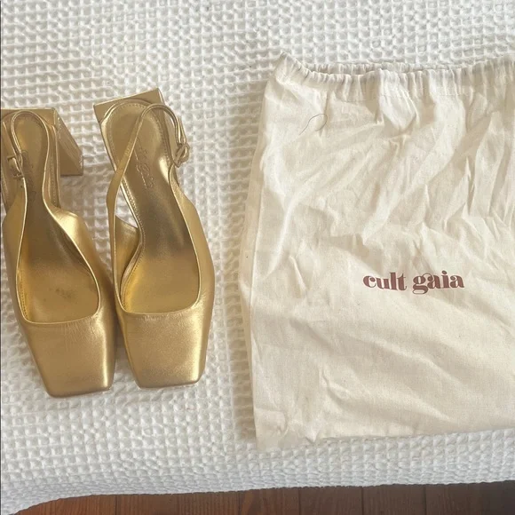 cult gaia Metallic Gold Square-Toe Slingback Heels - Picture 1 of 3